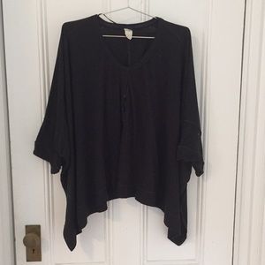 Free People - S flowy shortsleeved top
